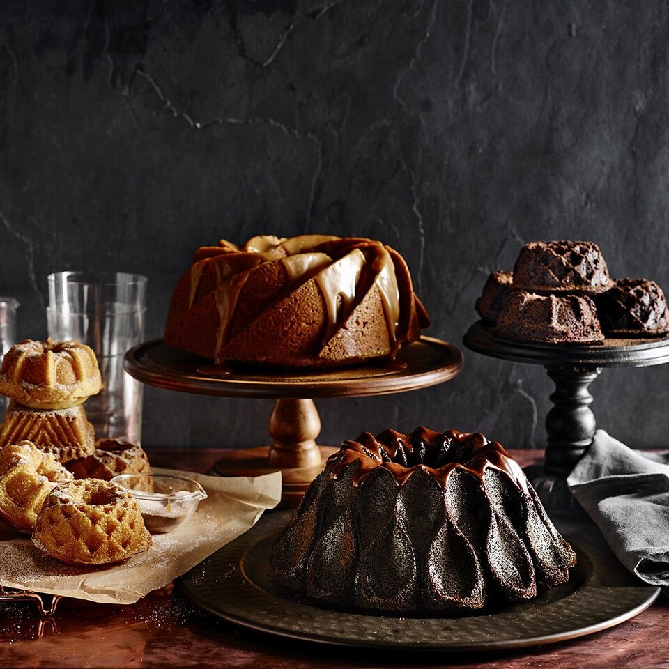 Nordic Ware Heritage Bundt® Pan Williams Sonoma Australia